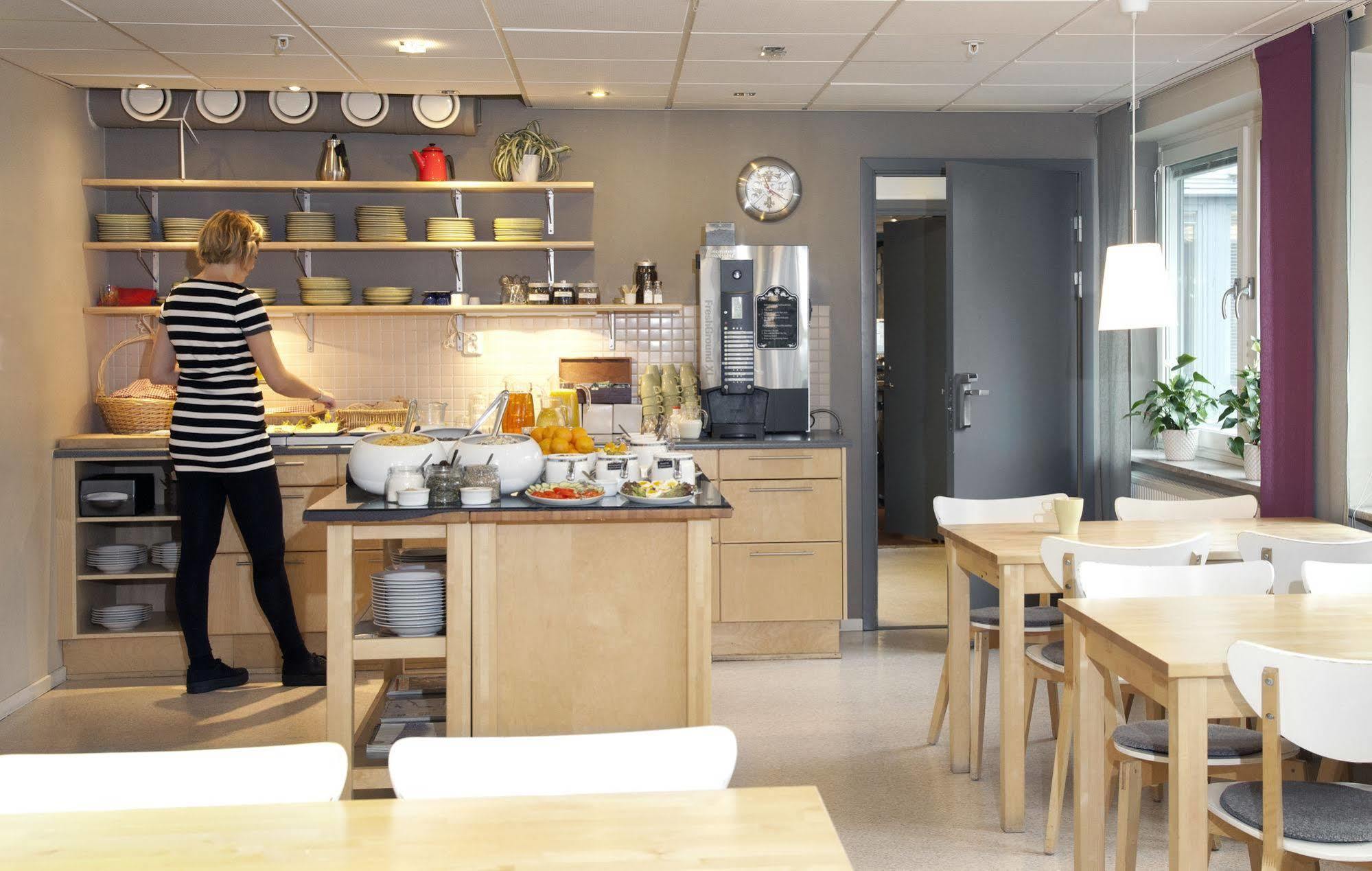 Stf Malmoe City Hostel & Hotel ภายนอก รูปภาพ