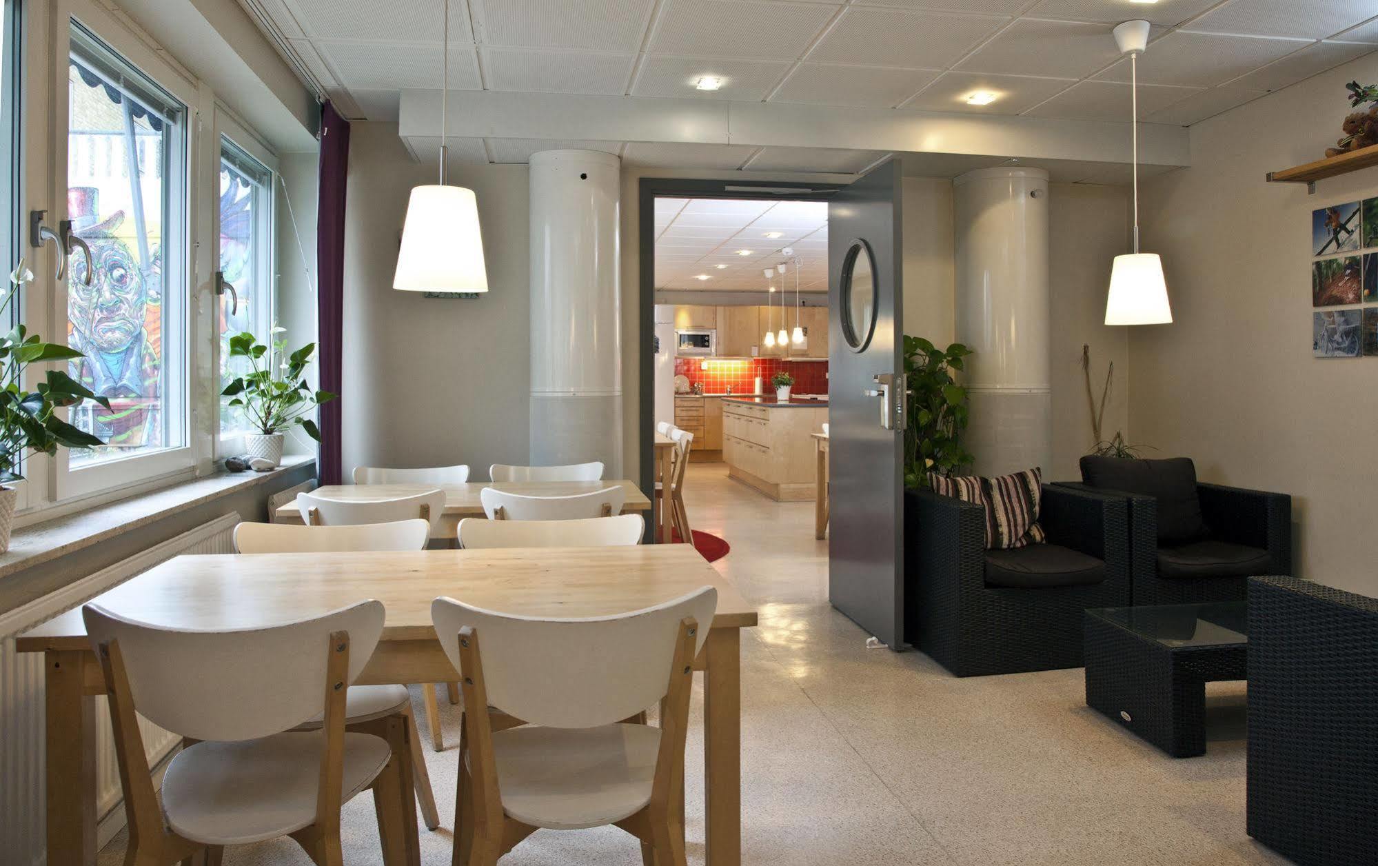Stf Malmoe City Hostel & Hotel ภายนอก รูปภาพ